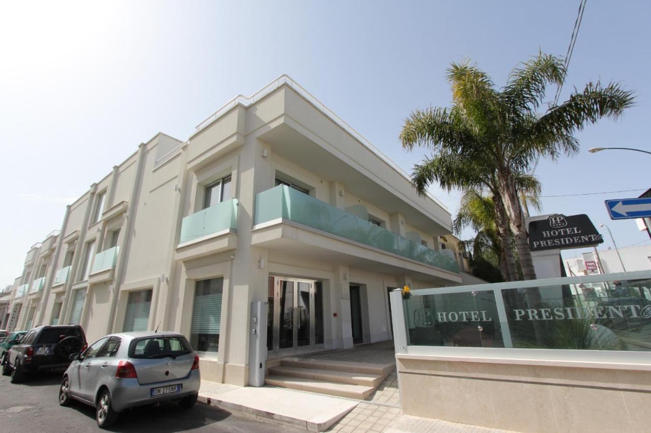 Hotel Presidente Porto Cesareo Bagian luar foto