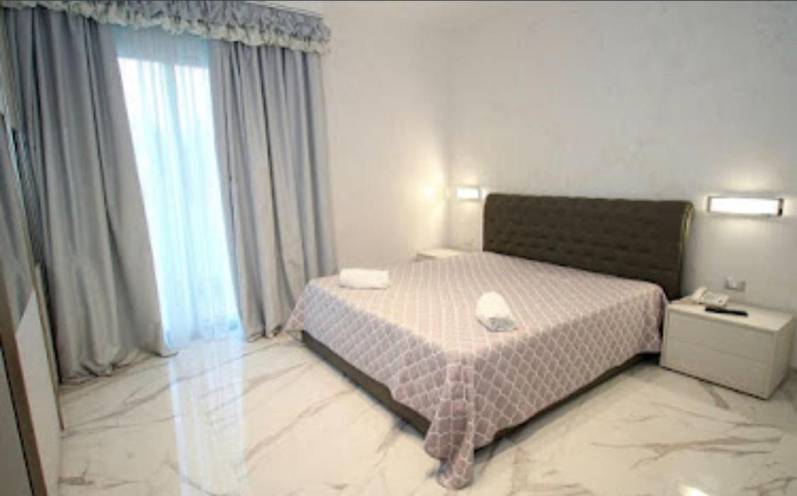 Hotel Presidente Porto Cesareo Bagian luar foto
