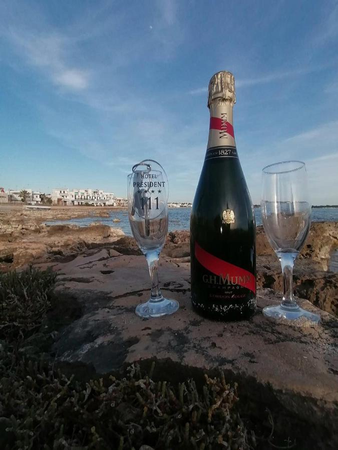 Hotel Presidente Porto Cesareo Bagian luar foto