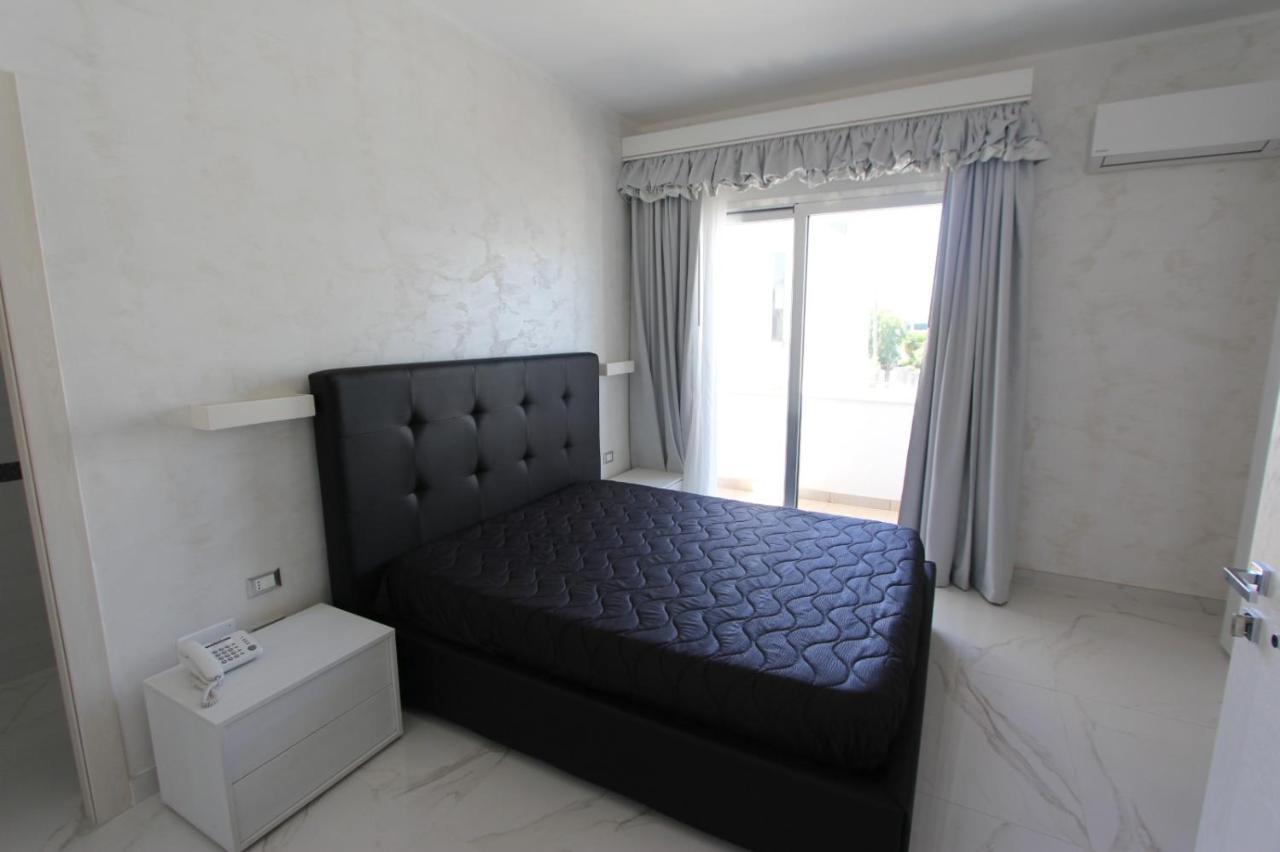 Hotel Presidente Porto Cesareo Bagian luar foto