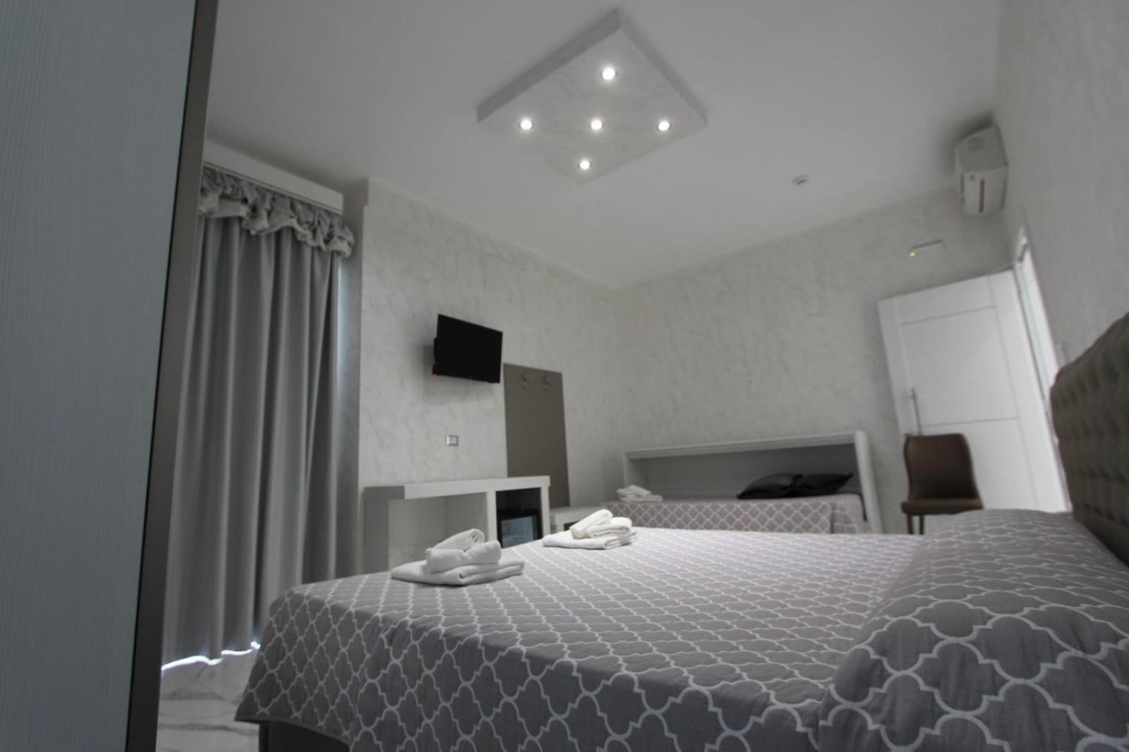 Hotel Presidente Porto Cesareo Ruang foto